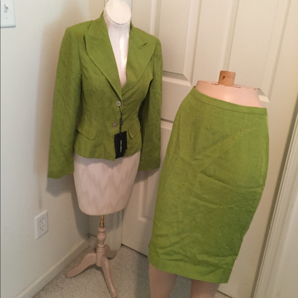 NWT Dolce & Gabanna suit apple green size 40